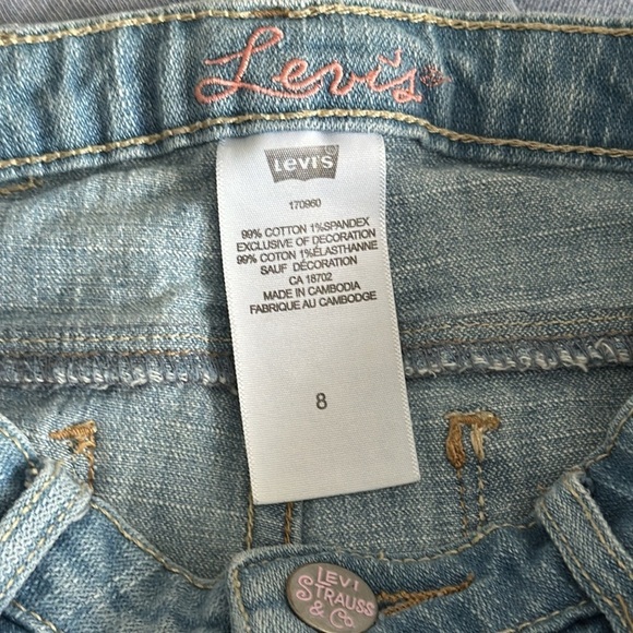 7/8 Levi Strauss, zip up hoodie and Levi’s capris size 8 Size - Picture 6 of 12